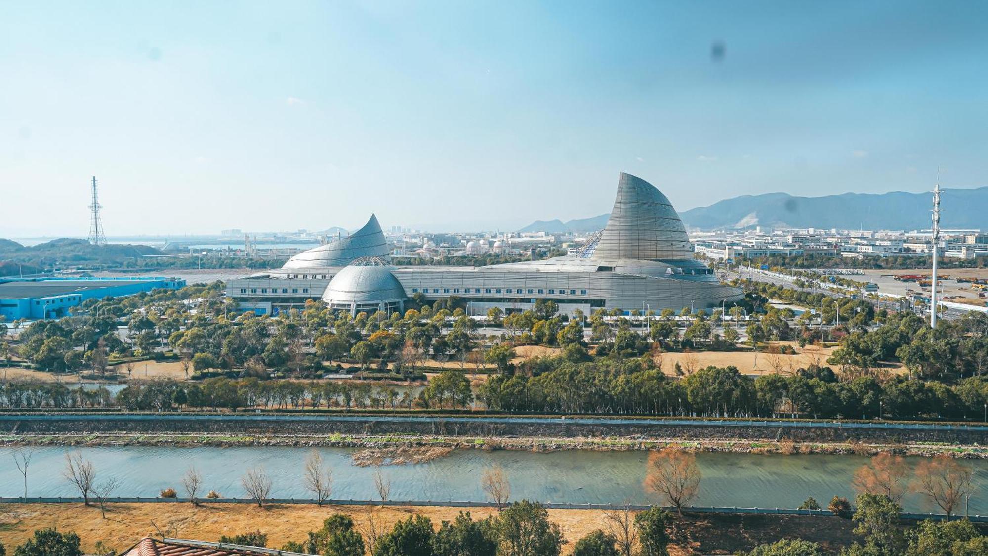 Hotel Doubletree By Hilton Ningbo - Chunxiao Exterior foto